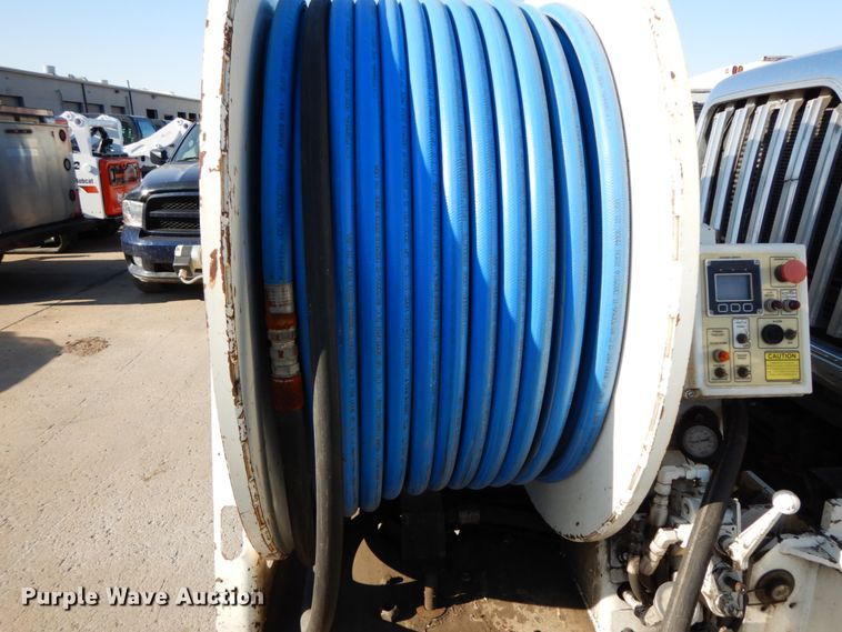 image for item DH7024 2011 International 7500 sewer jetter truck