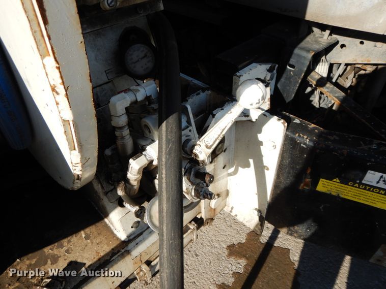 image for item DH7024 2011 International 7500 sewer jetter truck