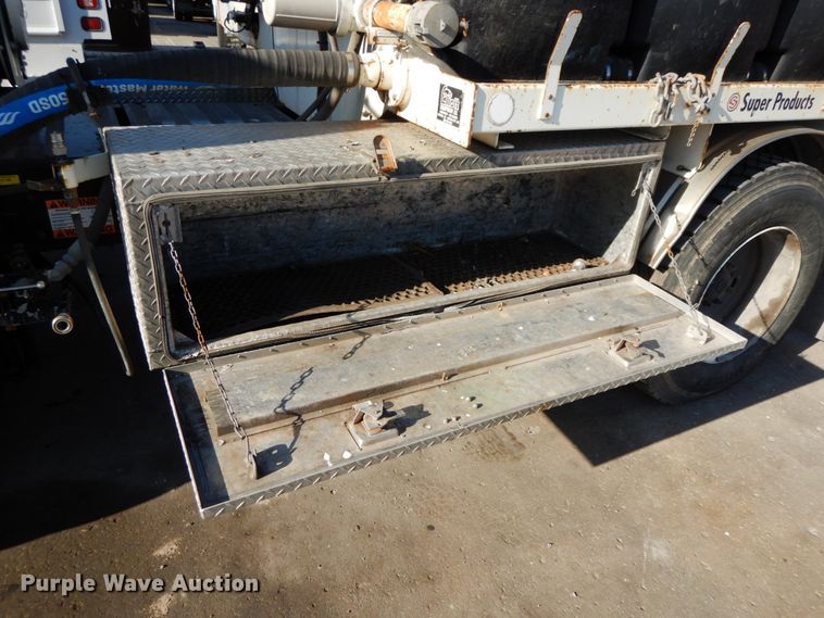 image for item DH7024 2011 International 7500 sewer jetter truck