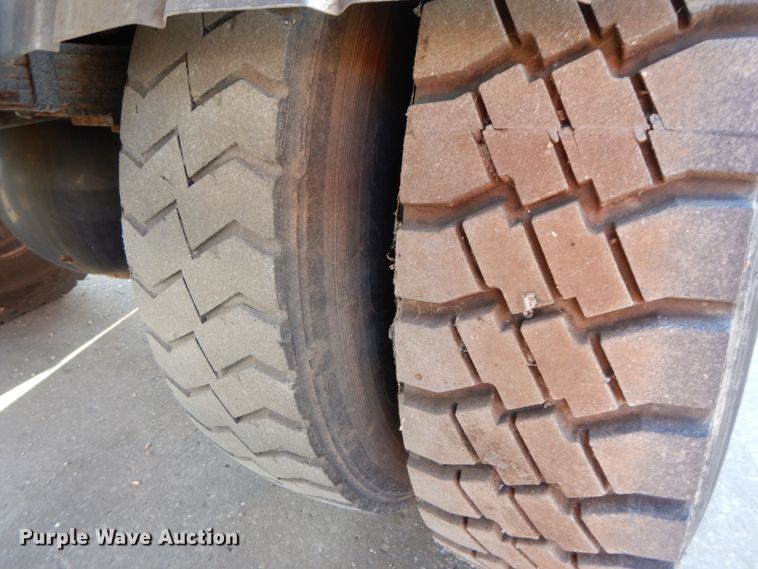 image for item DH7024 2011 International 7500 sewer jetter truck