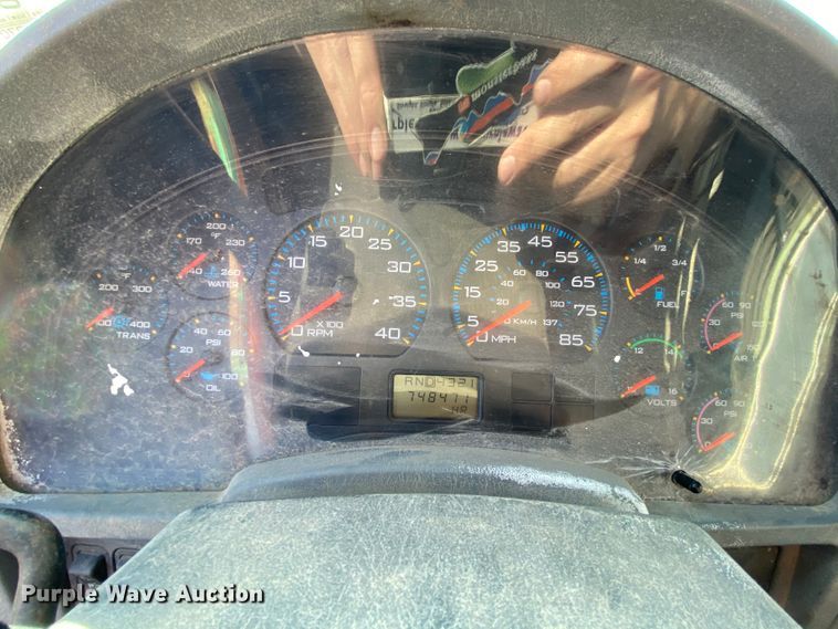 image for item DH7025 2007 International 7600  dump truck