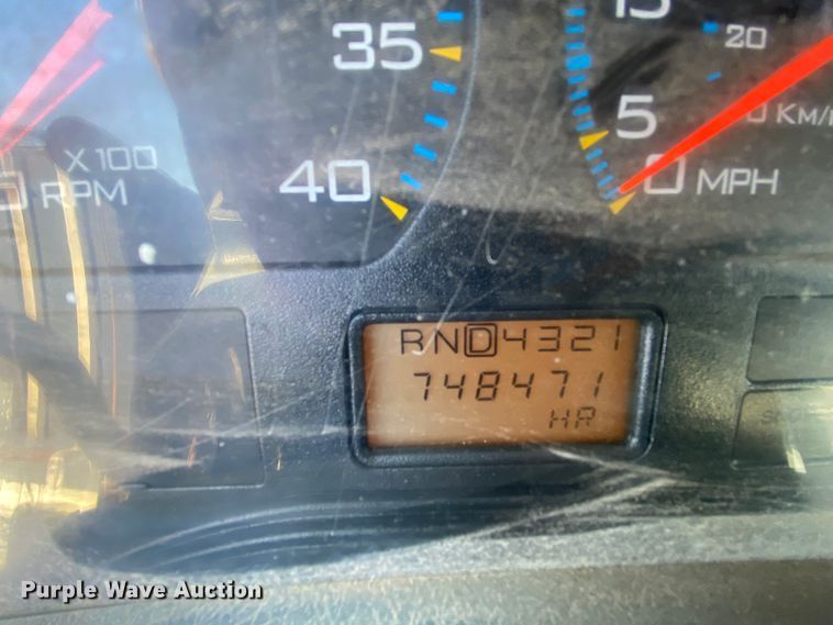 image for item DH7025 2007 International 7600  dump truck