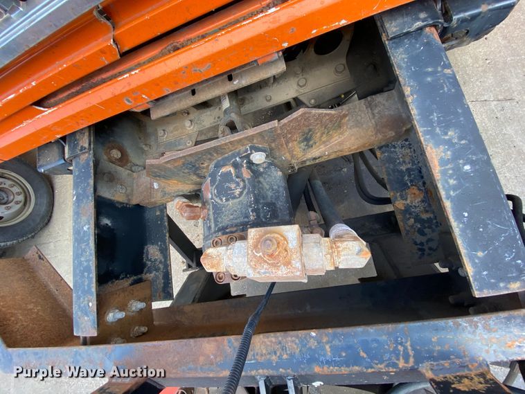 image for item DH7025 2007 International 7600  dump truck