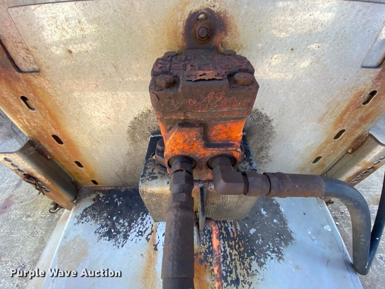 image for item DH7025 2007 International 7600  dump truck