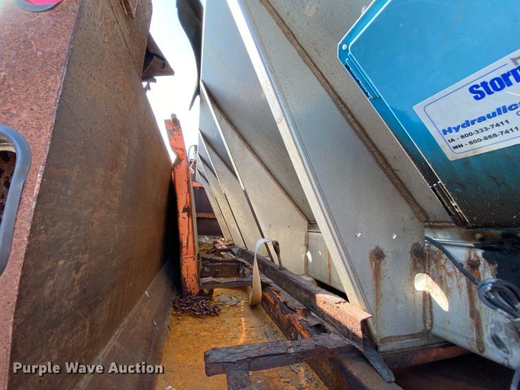 image for item DH7025 2007 International 7600  dump truck