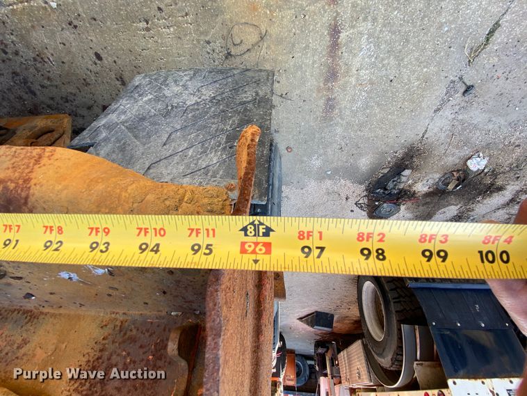 image for item DH7025 2007 International 7600  dump truck