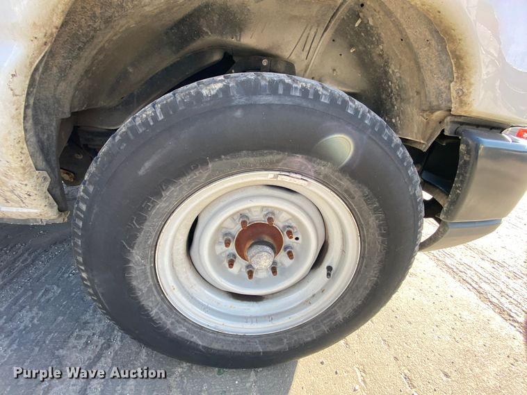 image for item DH7028 2010 Ford E350  van