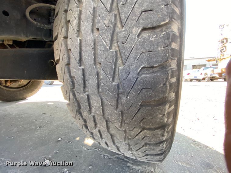 image for item DH7028 2010 Ford E350  van