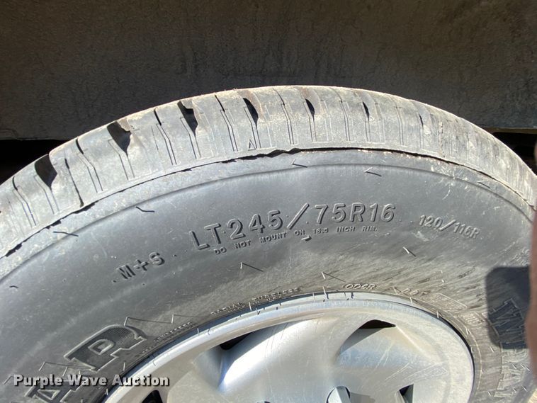 image for item DH7028 2010 Ford E350  van