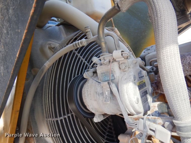 image for item DH7031 2009 John Deere 710J  backhoe