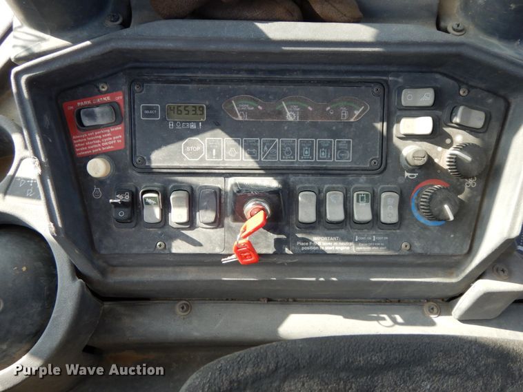 image for item DH7032 2007 John Deere 710G  backhoe