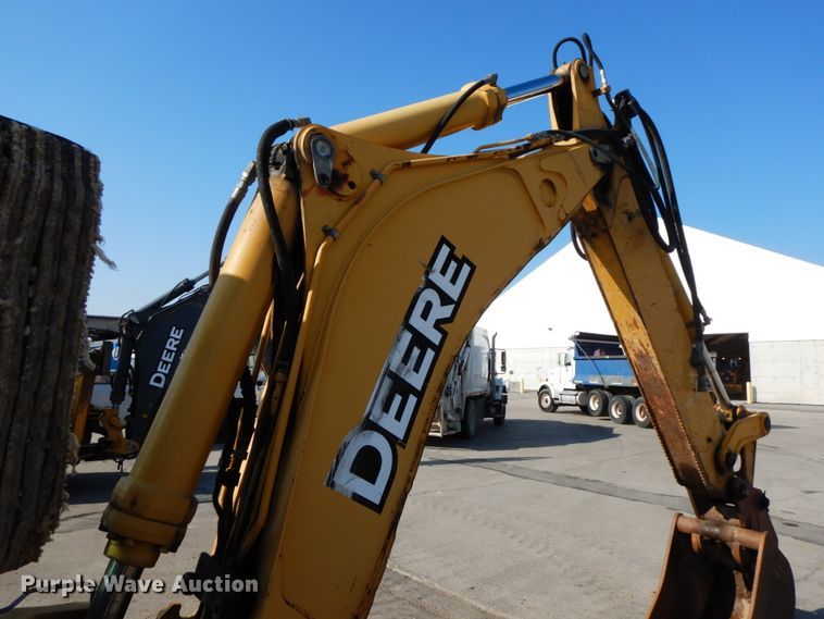 image for item DH7032 2007 John Deere 710G  backhoe