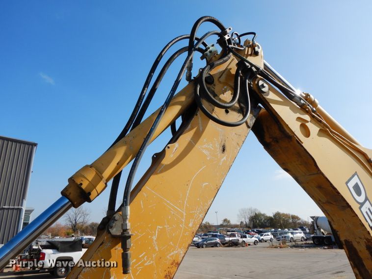 image for item DH7032 2007 John Deere 710G  backhoe