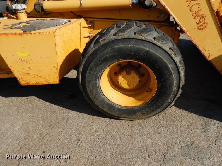 image for item DH7032 2007 John Deere 710G  backhoe