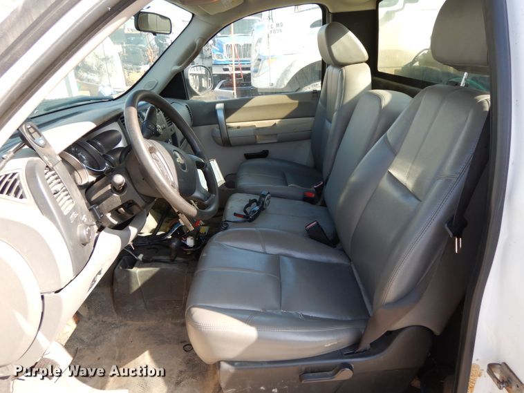 image for item DH7033 2009 Chevrolet Silverado 3500HD  pickup truck