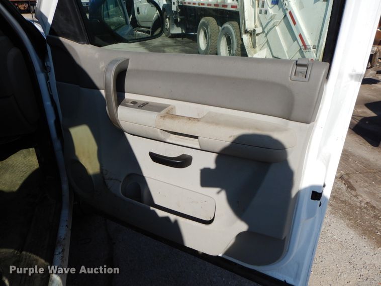 image for item DH7033 2009 Chevrolet Silverado 3500HD  pickup truck