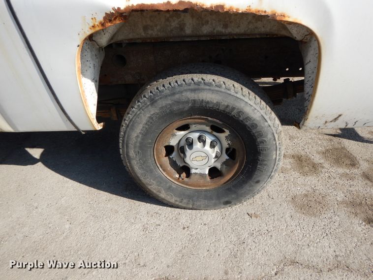 image for item DH7033 2009 Chevrolet Silverado 3500HD  pickup truck