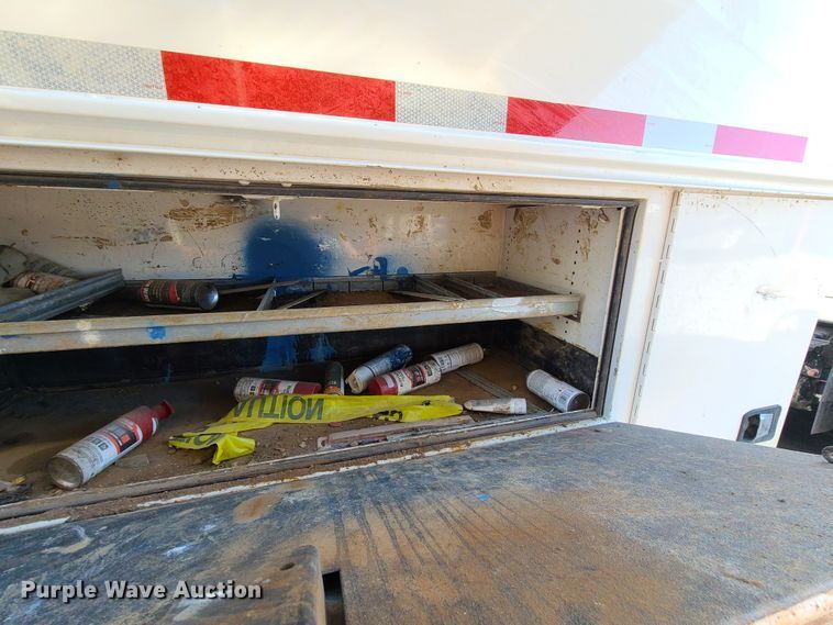 image for item DH7035 2014 International DuraStar  utility bed