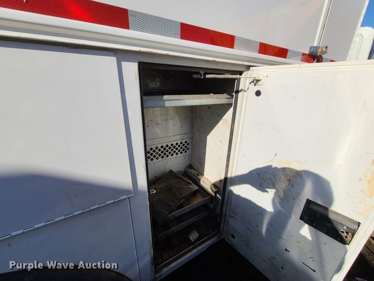 image for item DH7035 2014 International DuraStar  utility bed