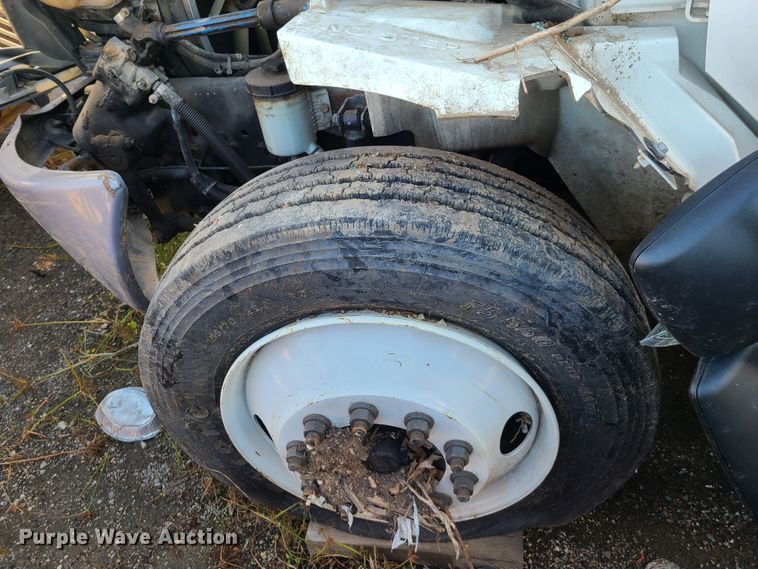 image for item DH7035 2014 International DuraStar  utility bed