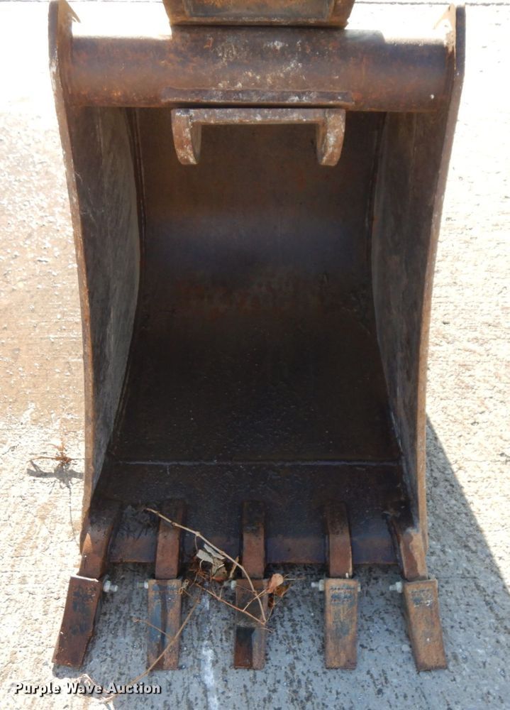 image for item DH7036 2012 John Deere 410K  backhoe