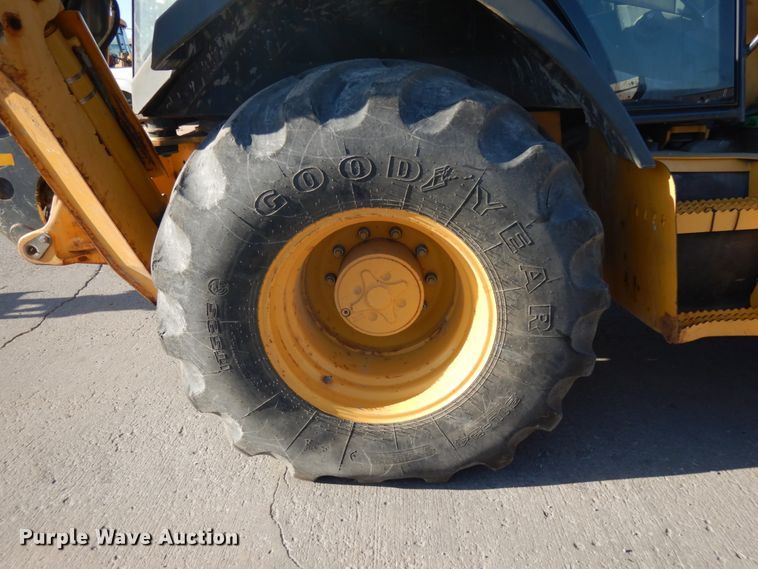 image for item DH7036 2012 John Deere 410K  backhoe