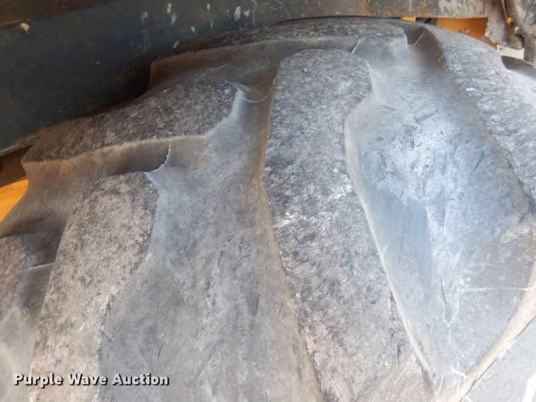 image for item DH7036 2012 John Deere 410K  backhoe