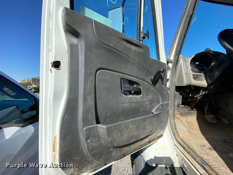 image for item DH7038 2012 International 7500  dump truck