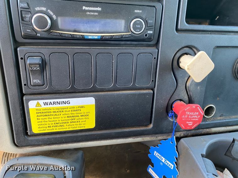 image for item DH7038 2012 International 7500  dump truck