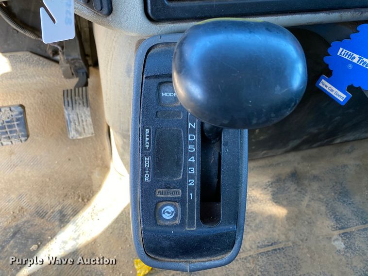 image for item DH7038 2012 International 7500  dump truck