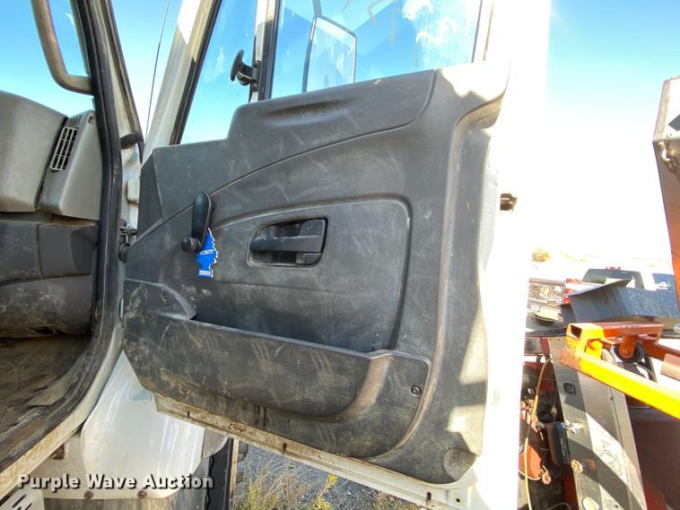 image for item DH7038 2012 International 7500  dump truck