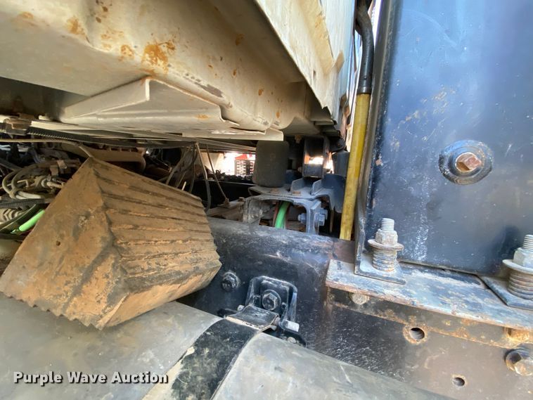 image for item DH7038 2012 International 7500  dump truck