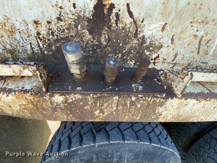 image for item DH7038 2012 International 7500  dump truck