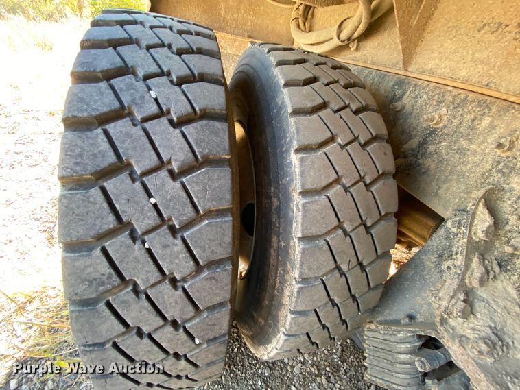 image for item DH7038 2012 International 7500  dump truck