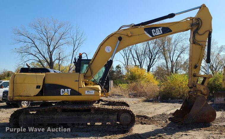image for item DH7039 2008 Caterpillar 324D  excavator