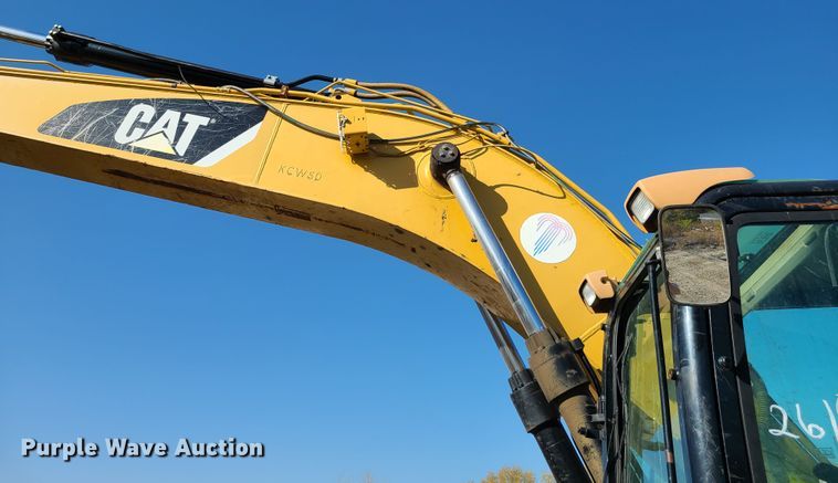 image for item DH7039 2008 Caterpillar 324D  excavator