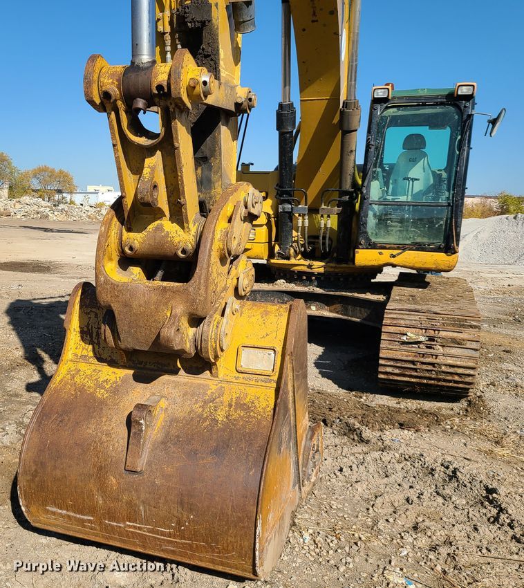 image for item DH7039 2008 Caterpillar 324D  excavator