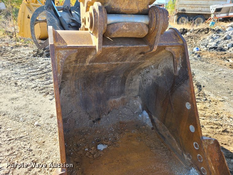 image for item DH7039 2008 Caterpillar 324D  excavator