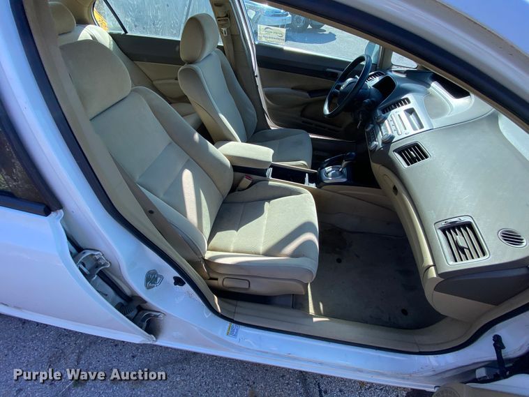 image for item DH7042 2008 Honda Civic