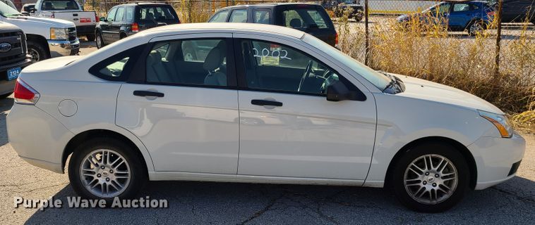 image for item DH7043 2011 Ford Focus