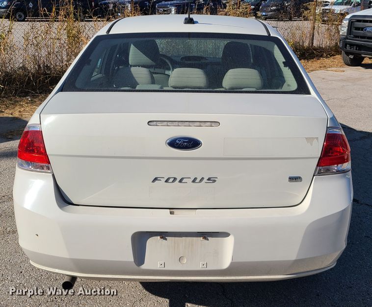 image for item DH7043 2011 Ford Focus