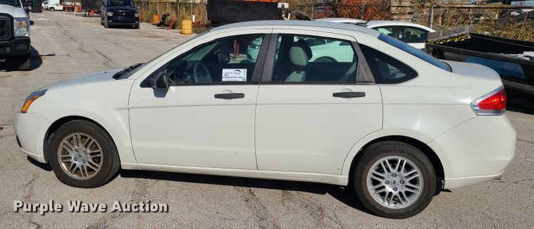 image for item DH7043 2011 Ford Focus