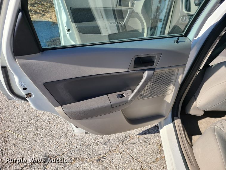 image for item DH7043 2011 Ford Focus