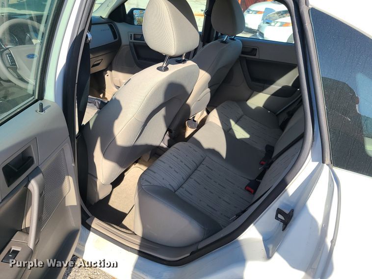 image for item DH7043 2011 Ford Focus