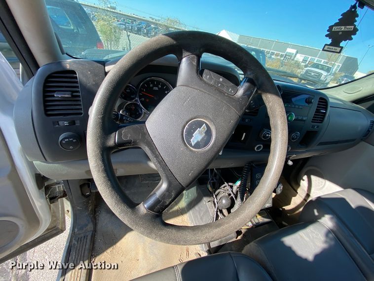 image for item DH7044 2009 Chevrolet Silverado 3500HD  pickup truck