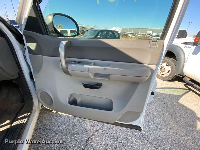 image for item DH7044 2009 Chevrolet Silverado 3500HD  pickup truck