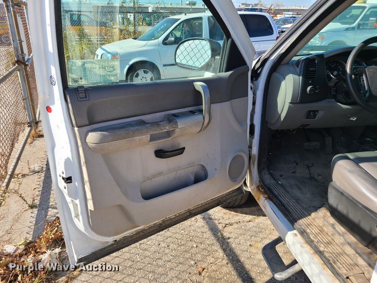 image for item DH7048 2009 Chevrolet Silverado 3500HD  pickup truck