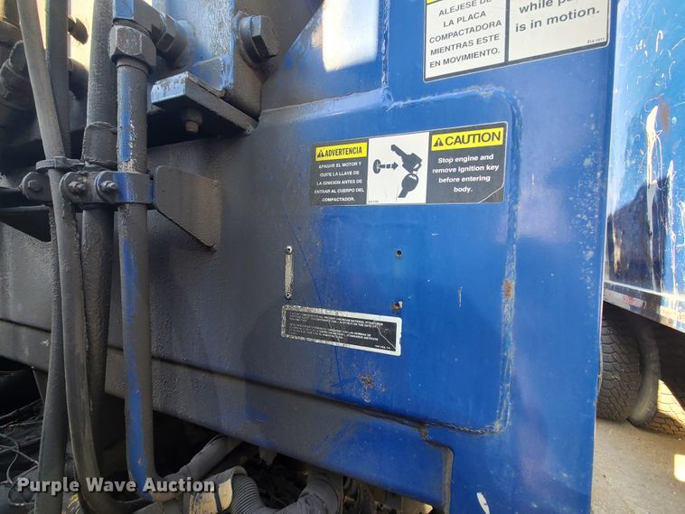 image for item DH7054 2006 Freightliner Condor  refuse truck