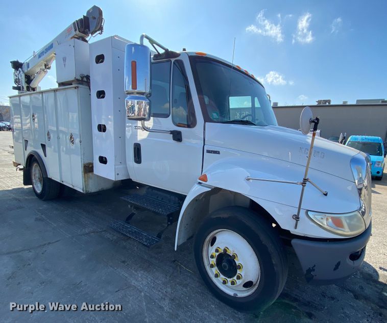 image for item DH7057 2009 International 4300  service truck