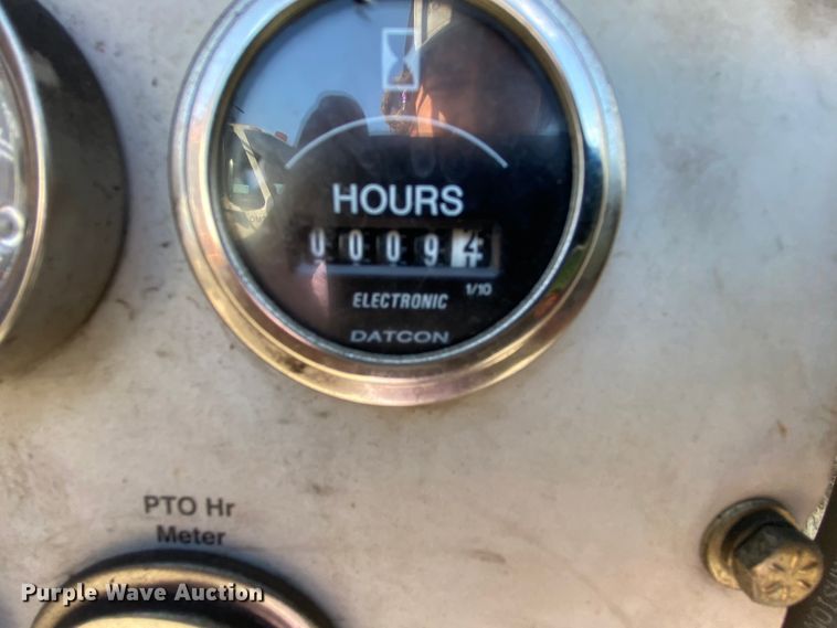 image for item DH7057 2009 International 4300  service truck